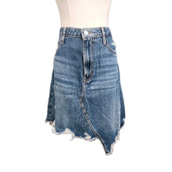 GUESS Womens Distressed Denim ASYMMETRICAL Jean Skirt Size 30 - Picture 1 of 6